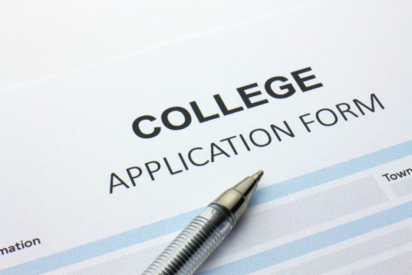 College Admissions Checklist: The Application Process